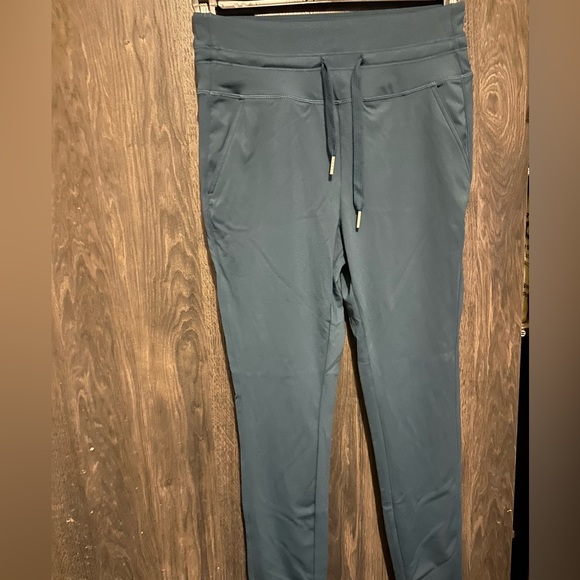 NWT HALARA Airy High Waisted Drawstring Full Length Joggers - Picture 5 of 5